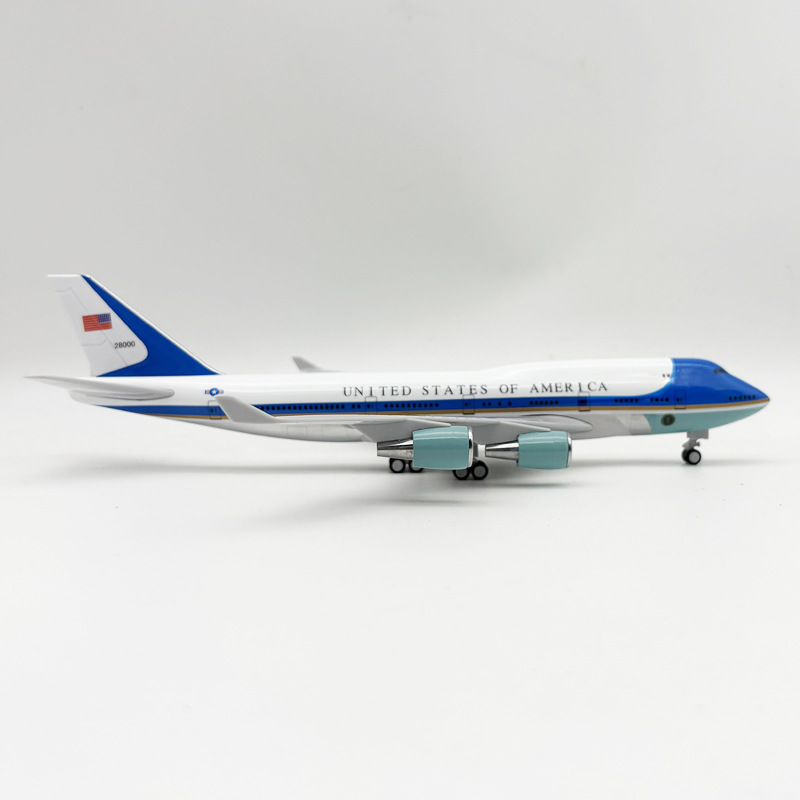30cm B747 Air Force One Plane  - đánh giá và giá Model Kit Hobby